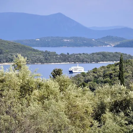 아파트 Evgenia Lefkada Yénion