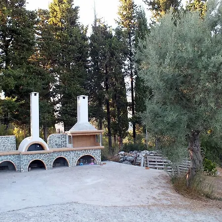 Evgenia Lefkada Yénion