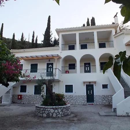 아파트 Evgenia Lefkada Yénion