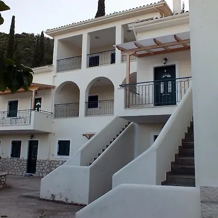 Evgenia Lefkada Yénion