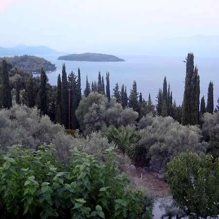 아파트 Evgenia Lefkada Yénion